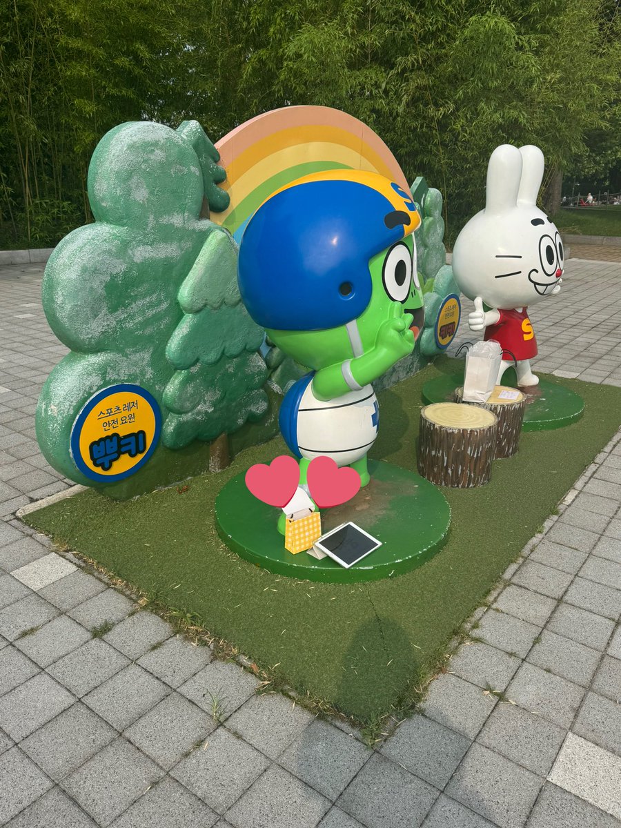 myositte's tweet photo. 📍 키링 해당 동상에 놔두었습니다!!

부득이한 사유로 따로 직접 인증을 진행할 수 없어 무인 나눔으로 진행합니다 🥹 https://t.co/A4xOZL13Kt