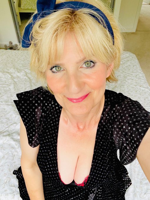 Like butter wouldn&rsquo;t melt in my mouth!! 🤣 &hellip;.. no-one would guess that I have the best hardcore explicit<a href="/tag/independenceday"class="tags"><span>#independenceday</span></a><a href="/tag/4thofjuly"class="tags"><span>#4thofjuly</span></a>