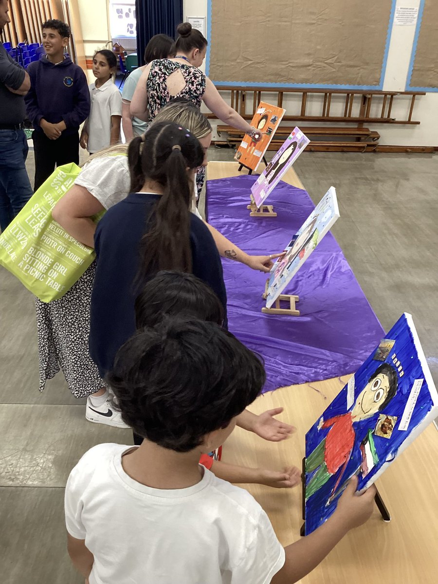 St Marks CE Primary, Brighton tweet media