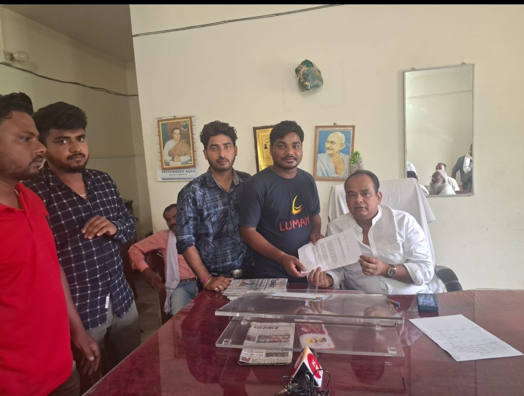 Shoppingcom121's tweet photo. @LukmanA82371690 @JharkhandCMO @HemantSorenJMM @AmbaPrasadINC @amarbauri @DipikaPS Please release # jssc je pending result https://t.co/ypCfZVj4qP