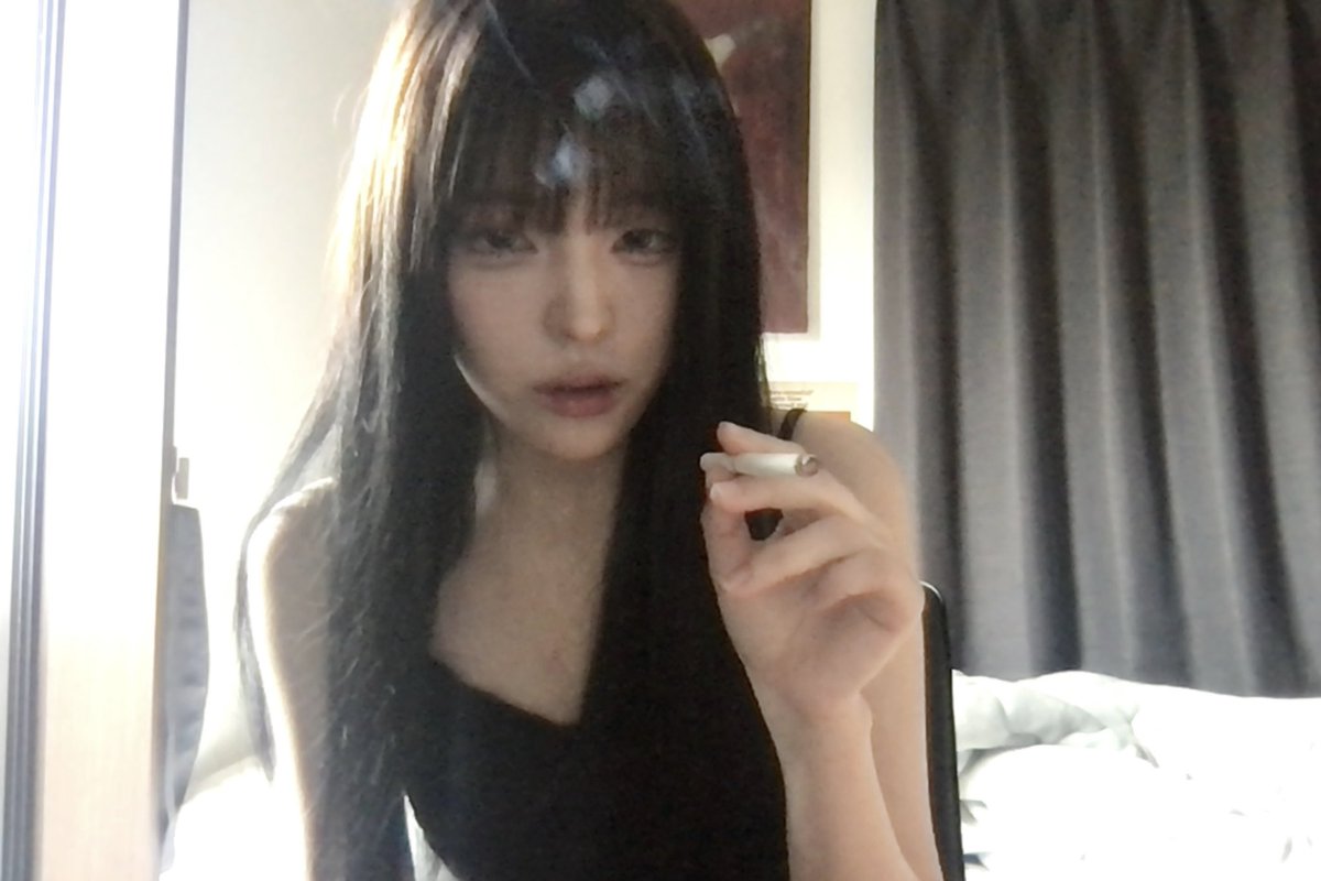 ✰ ✰ ✰ ✰ ✰ ✰ tweet media