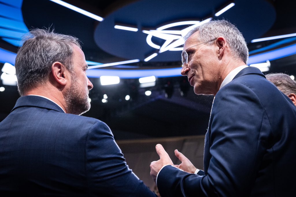 Xavier_Bettel's tweet image. More than just celebrating #NATO75, we took concrete decisions which will further strengthen our security:

🔹reinforcing our collective #deterrence and defence
🔹 deepening global #partnerships
🔹 stepping up support to #Ukraine with a substantial package 🇺🇦

#NATOSummit