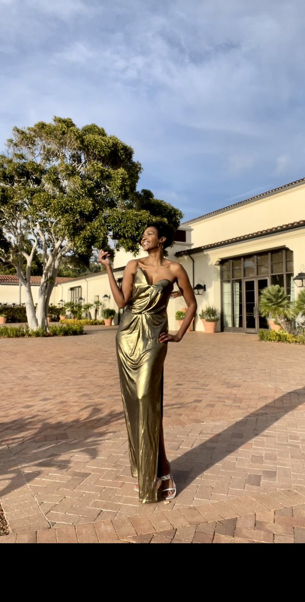 RoshumbaW's tweet image. ESPY AWARDS Style Stars @serenawilliams @giorgioarmani @quintab @hallebailey @ontheredcarpet @espy @olympics @halston #sports #espy #redcarpet #fashion