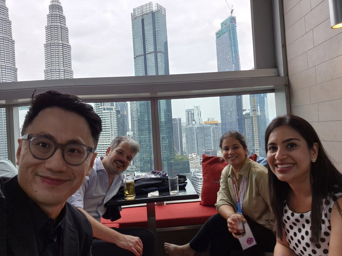 drdamoeyes's tweet image. Our team from @AHOphthalmology at the @WSPOS  #wcposV2024 in Kuala Lumpur, Malaysia