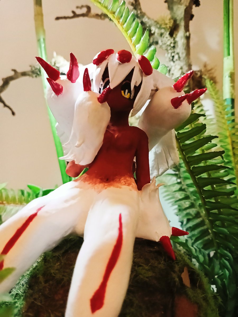 OEPA15's tweet photo. Nendoroid I made a few years ago! It's a pity that it was damaged by my family in the end.😭

#メイドインアビス #Madeinabyss #faputa #ファプタ https://t.co/yhetqQ1VyB