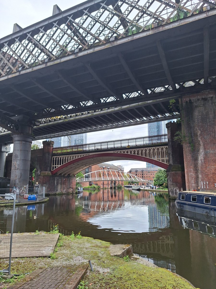 A wonderful day today training our Cohort 2 Fundraising Apprentices. A full day all about Networking and Comms skills. This is the view from our window. 
I'm excited! I love these days.
<a href="/TheJuiceAcademy/">The Juice Academy</a> <a href="/ApprentifyUK/">Apprentify</a>