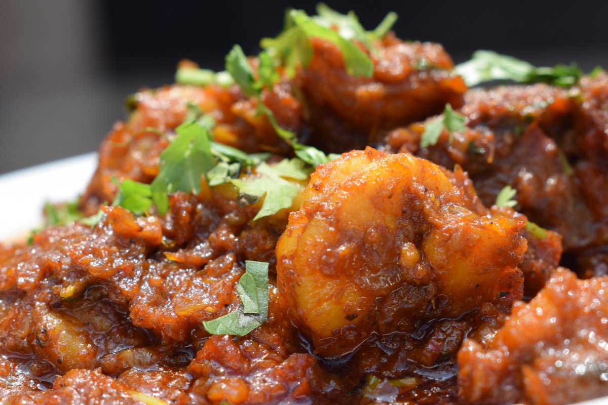 amkmldtm's tweet photo. Prawns Curry - A delectable seafood dish featuring succulent prawns cooked in a rich, aromatic gravy made with a blend of spices, coconut milk, and tangy tomatoes.

#PrawnsCurry #SeafoodLovers #FlavorfulDish #SpicySeafood #ExoticFlavors https://t.co/yXYEIomxwp