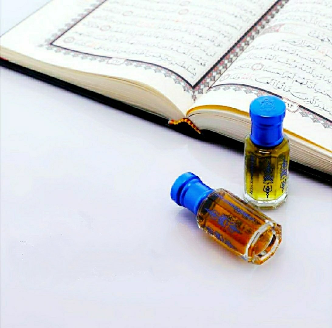 يَا لِحظِ أبَا بَكر رَضيَ اللّٰه عنهُ

كَانَ صَاحِبهُ رسولُ اللّٰه ﷺ.