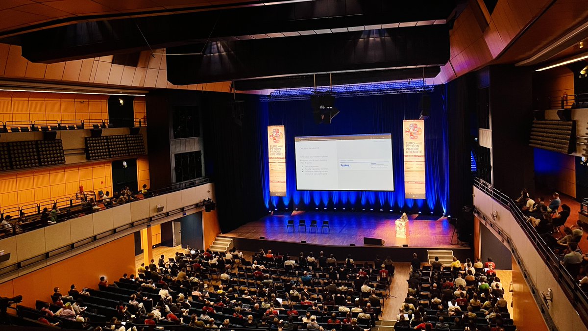 llanga's tweet image. Mai is team typing!

#europython2024