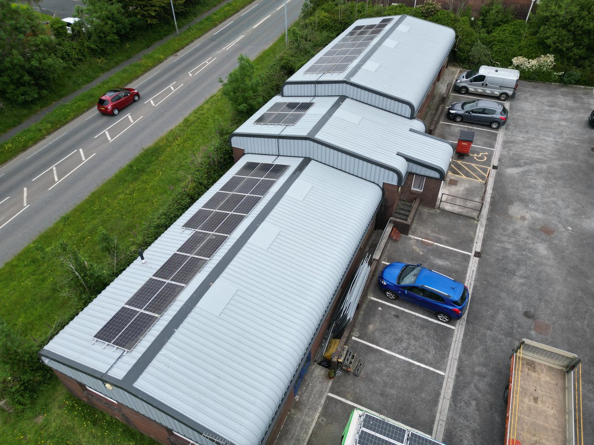 STORMFORCE ROOFING tweet media