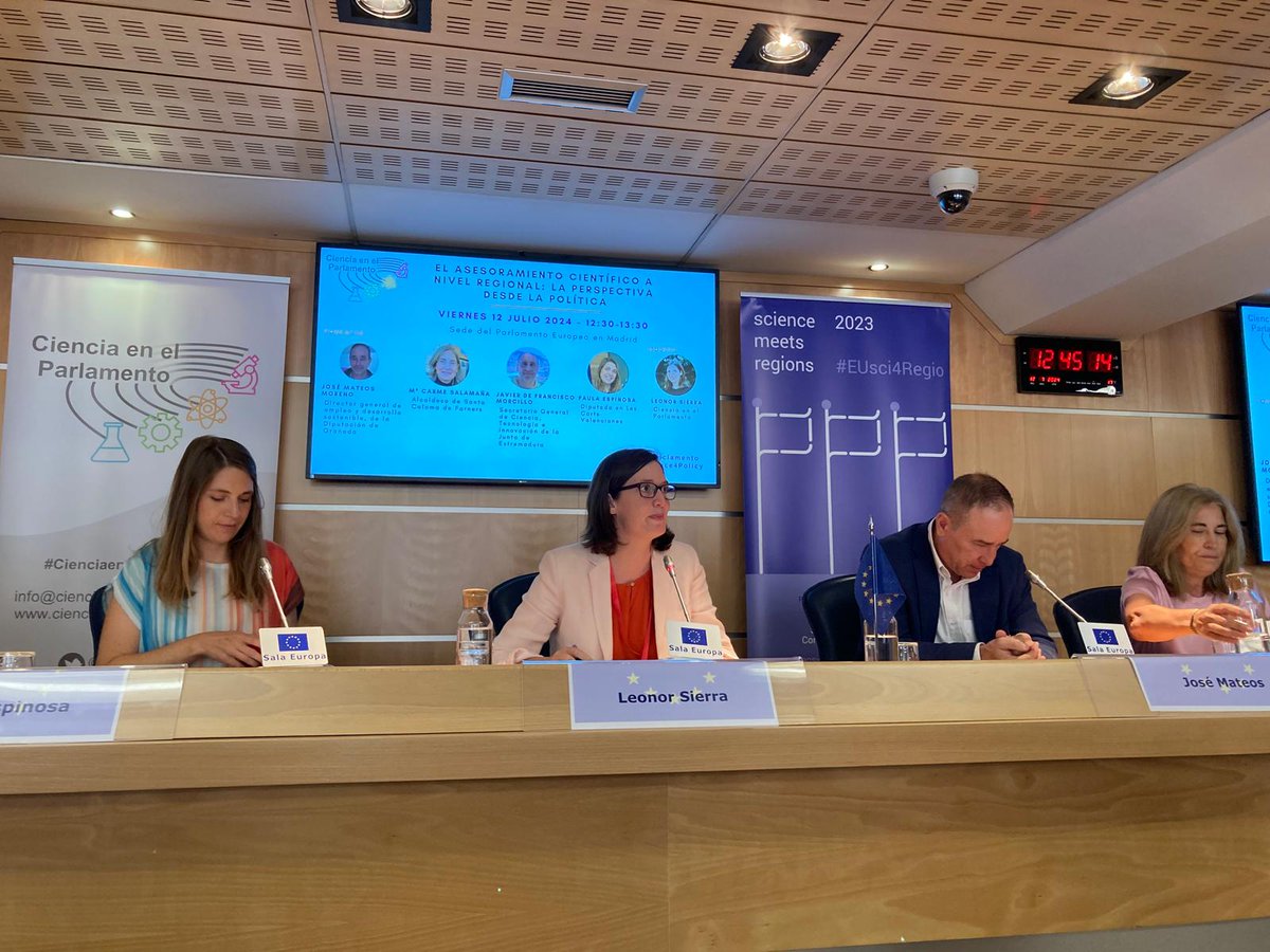 Comenzamos con esta mesa, moderada por <a href="/leonor_sierra/">Leonor Sierra</a>.