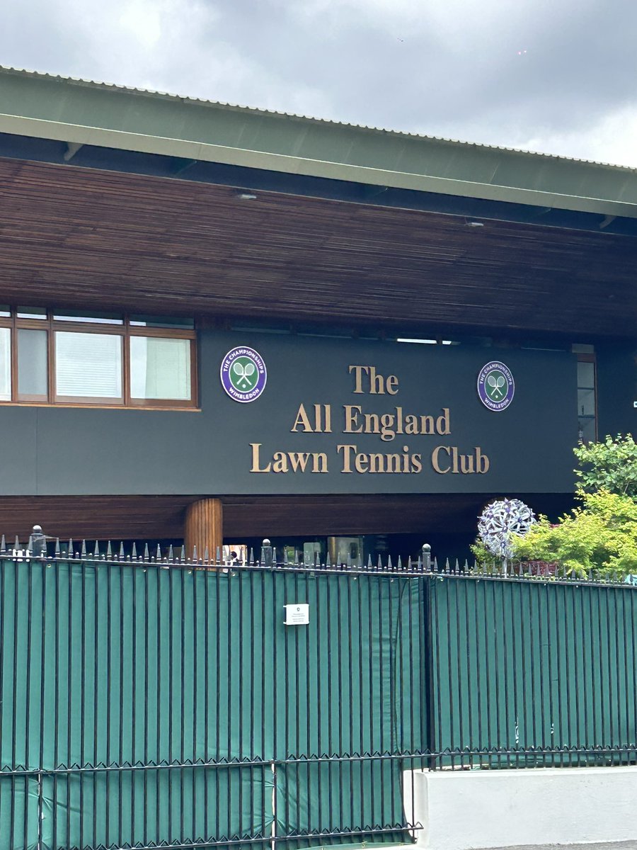 JHPEDept tweet media