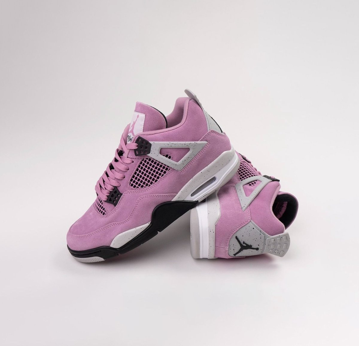 jordan max aura black womens