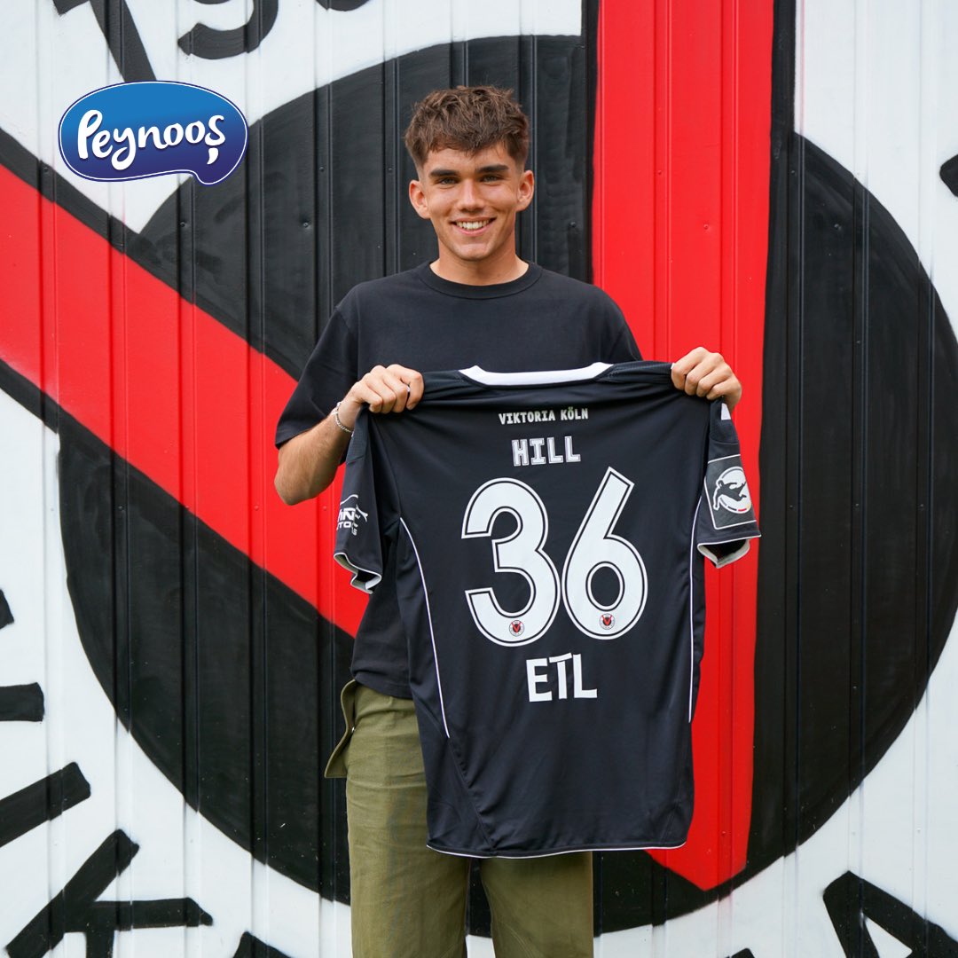 Torwart-Talent Oskar Hill unterschreibt seinen ersten Profivertrag bei seinem Jugendclub🥰 Alle Infos gibt’s hier 👉🏻
viktoria1904.de/aktuelles/torw…