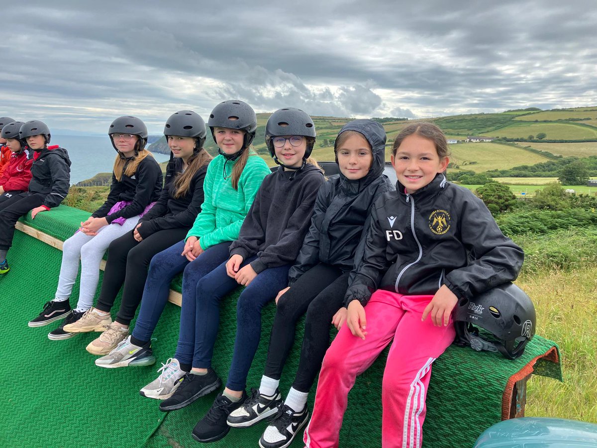 PontioBT's tweet photo. Mwy o wibgartio!
More tobogganning! #pontiobt #llangrannog2024 https://t.co/P3xjUEYDSt