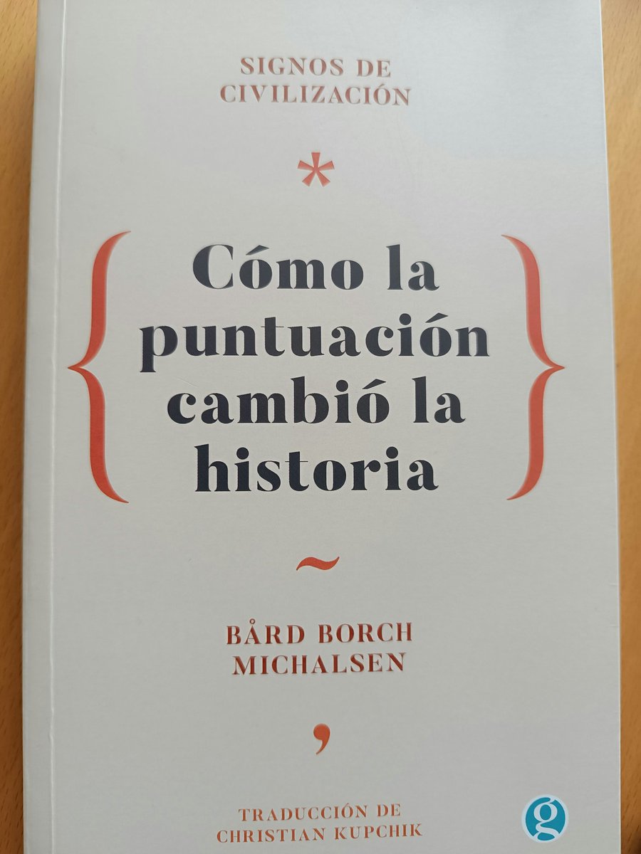 lolafisac's tweet image. Para los muy cafeteros, este libro sobre puntuación es una delicia. Muy especialmente la primera parte, sobre la los inicios de la letra impresa.