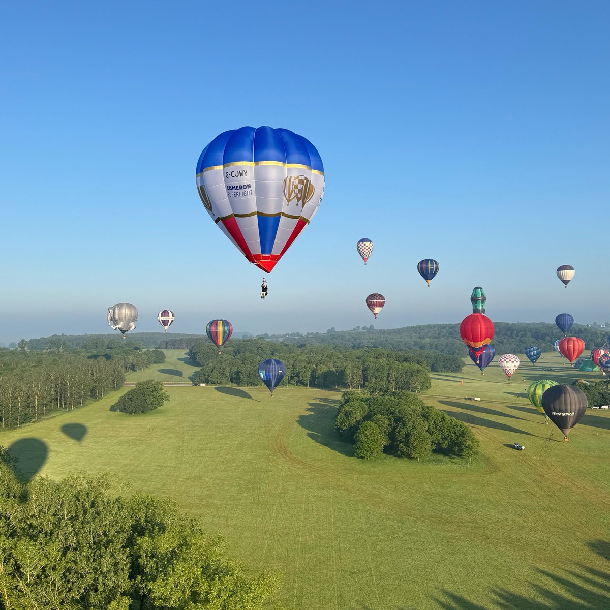 Cameron Balloons Ltd tweet media