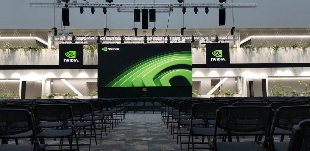 AOTOElectronics's tweet image. Transform your conference room with AOTO’s advanced LED solutions! High-def visuals, interactive touchscreens, and wireless sharing for efficient and engaging meetings. Discover the future of business meetings with AOTO: aoto.com #AOTO #LEDSolutions #ConferenceRoom