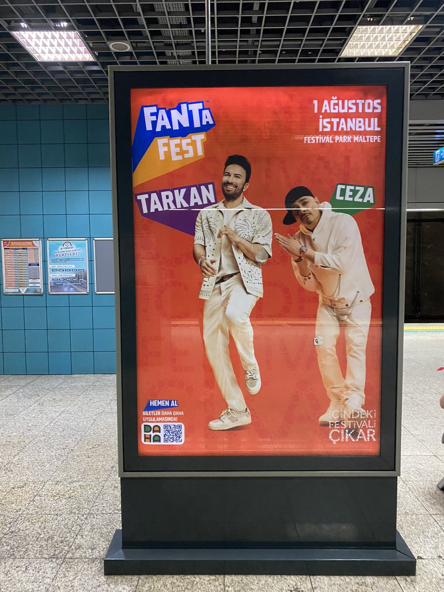 mdeniz43's tweet photo. Ceza(@ceza_ed) fanta festivaline çıkıyor.  Umarım orada “Savaş Çocukları” parçasını okumaz. https://t.co/3JiiFedFTp
