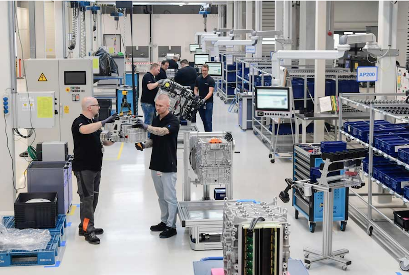 DevirSaatiDergi's tweet image. cellcentric, yakıt hücresi sistemlerinin pilot üretimine başlıyor devirsaati.com/cellcentric-ya… @DevirSaatiDergi @VolvoGroup @DaimlerTruck #cellcentric #daimlertruck #volvogroup #cellcentricNextGen #fuelcell #yakıthücresi
