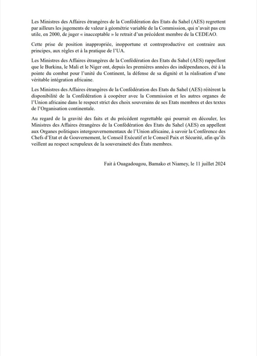 MSCJD3's tweet image. MSCJD membre M5 depuis 5juin 2020 triste que ce message venant de haute autorité qui doit orienter militaires dirigeants de la transition vers chemin de droit, bonne gouvernance.
CEDEAO a donnée 2chances 18 et 24mois au Responsable changement anticonstitutionnel jugeable par UA