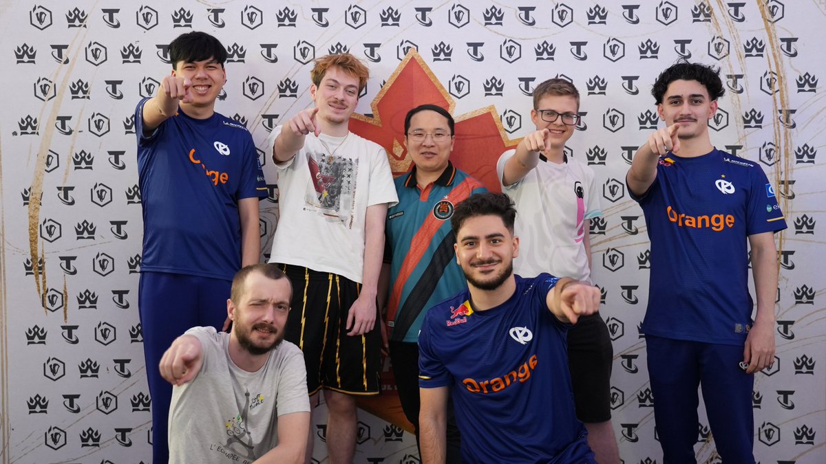 🫵 YOU 🫵

Yeah, you.

Are you ready to tune in at 13:00 CEST to cheer our EMEA representatives on the #TFTCrown?