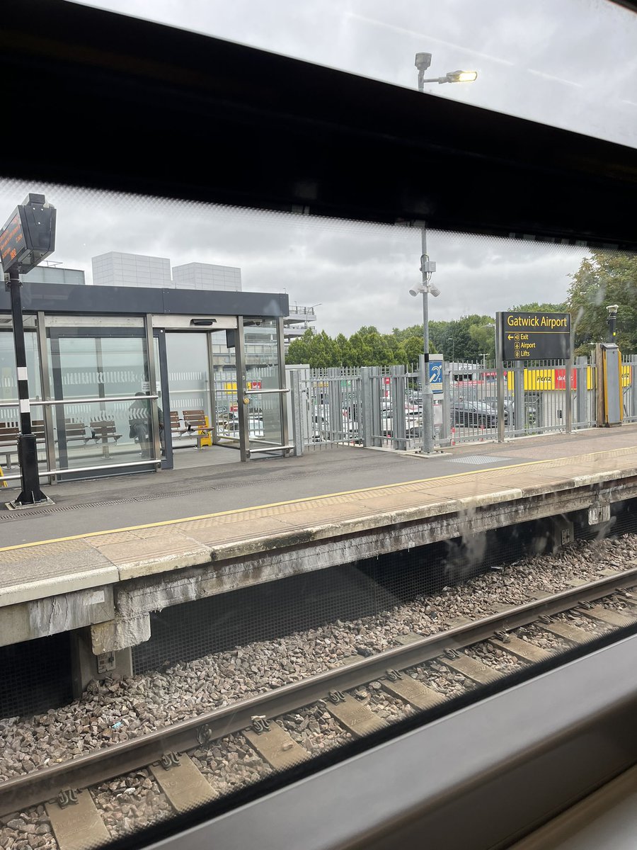 I’m meeting with a client in Brighton today and had promised to bring the sunshine … seemed to have failed on that deliverable currently!! <a href="/ThinkCS/">THINK</a>