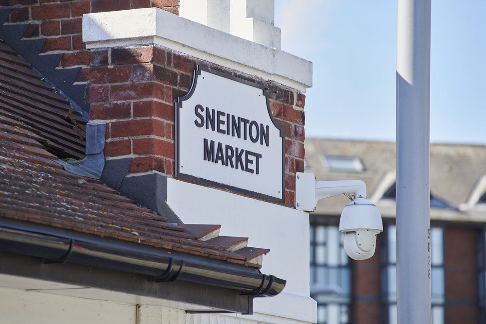 BlueprintRegen's tweet photo. The unique, modern homes at Nottingham's Fruit Market benefit from high ceilings, large rooms and an efficient energy specification, sitting within the #redeveloped area of Sneinton Market that now supports a vibrant community of independent businesses.
 
https://t.co/hpcm6L7ZpB https://t.co/d0BbHMuB9r