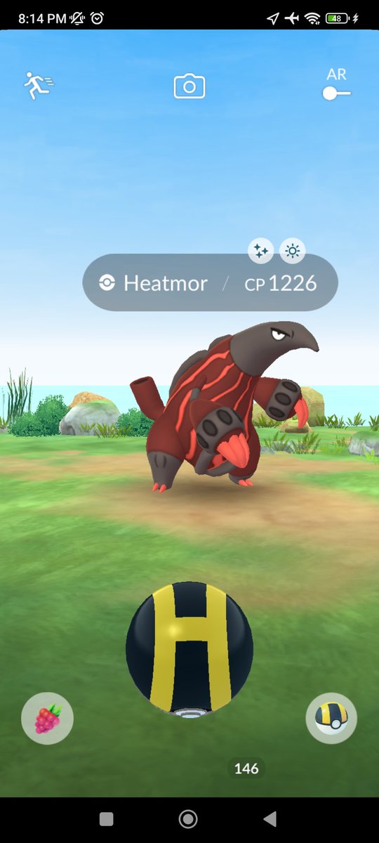 chuyasokun's tweet photo. Me encantan los shinys regionales pero necesito al Mr. Mime 🤡 #PokemonGOApp https://t.co/a3IdSmTOYa