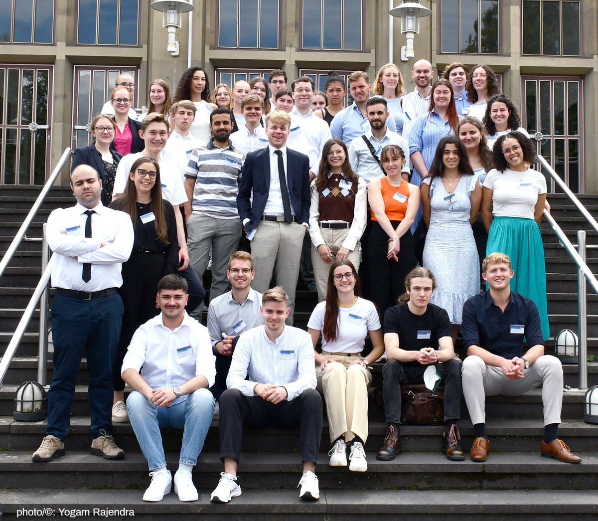uni_mainz_eng's tweet image. 🇪🇺 #JGUinternational: 50 students from 7 countries simulate the EU&apos;s legislative procedure at the 2024 #ModelEuropeanUnion Mainz meeting, taking on the roles of members of the @Europarl_EN and representatives of an EU member state in the @EUCouncil.