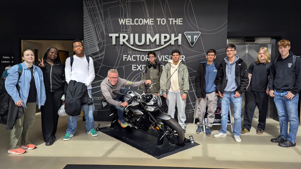 Mr Barnes is ready and so are we! <a href="/UKTriumph/">Triumph Motorcycles</a> #mechengtrip