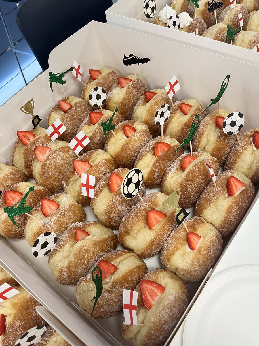 LawBlacks's tweet photo. On Wednesday, the firm indulged in some delicious doughnuts and milkshakes to celebrate England's fantastic run to the #Euro2024 semi-finals.
 
In even better news, they’ve advanced to the final this Sunday, and we’re beyond excited!
 
Go England – let’s bring it home! 🏆⚽️ https://t.co/DtZeVABaOv