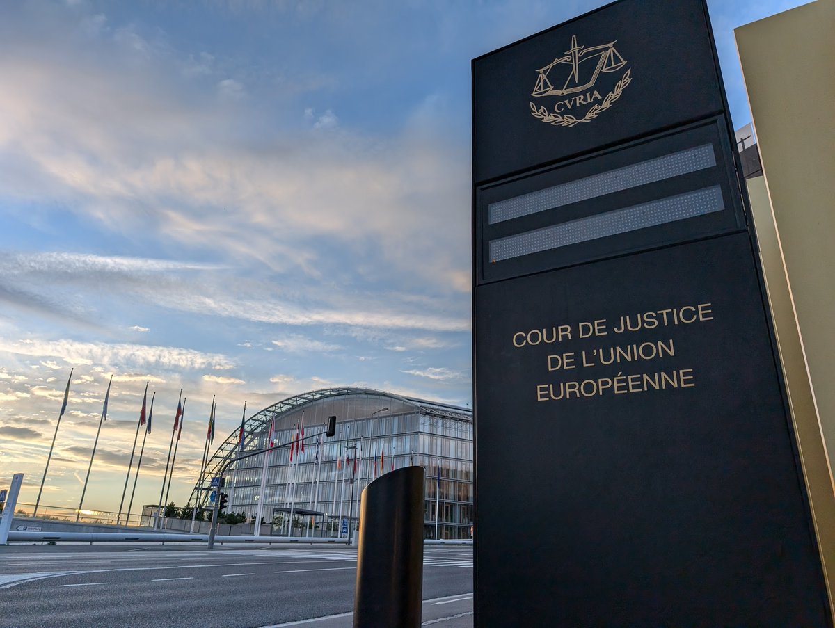 JustEnviNet's tweet photo. 🎉 Great news for wildlife conservation! 🐺 The ECJ has ruled in favor of protecting wolves in Austria, thanks to @WWFAustria and J&E member ÖKOBÜRO. This decision strengthens species protection across Europe!
#WildlifeConservation #ECJ #WolfProtection https://t.co/kylc5CpMGB