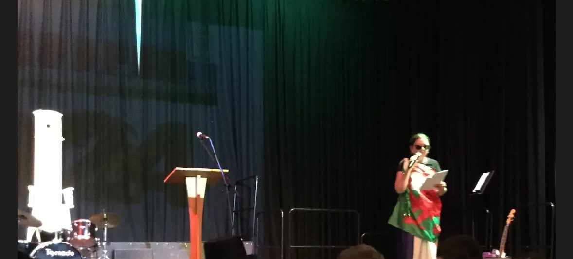 Diolch yn fawr to <a href="/GiveEmL/">Mrs L</a>  for leading the microphone again this year. 🏴󠁧󠁢󠁷󠁬󠁳󠁿⚔️🐯🐍🏴‍☠️