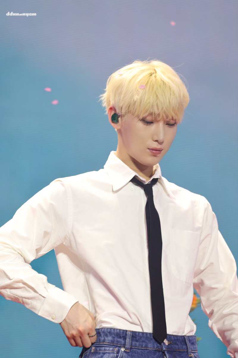 ddun_nyam's tweet photo. 240712 쇼케이스 

#ENHYPEN #엔하이픈
#선우 #SUNOO
@ENHYPEN_members https://t.co/1iINoA68Pi
