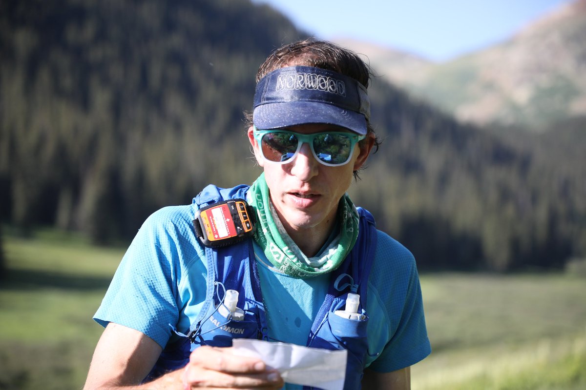 iRunFar's tweet photo. Sixth at mile 11.5, Jeff Rome (13.5 min) pulls out a sheet of paper and gives me 15 seconds of the “good morning” scene from The Hobbit. #HR100 #ILoveThisSport https://t.co/7ZX1m72xE9