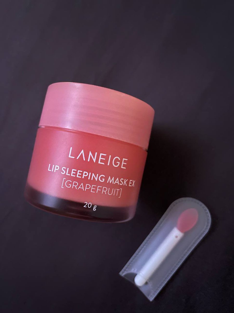 nikavanvan's tweet image. Обновила любимую маску для губ 💋

#laneige #lipmask #Favorite #korean #cosmetics #UPDATE