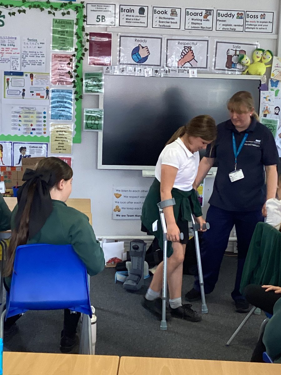 MrsFKausar's tweet photo. As part of aspirations week, Team Ruby has a visit from a physiotherapist explaining the different aspects of her job! I think it’s evident how amazed the class and inspired by what you do! @TeamManorGreen #aspirationsweek24 https://t.co/OpkvZVajB2