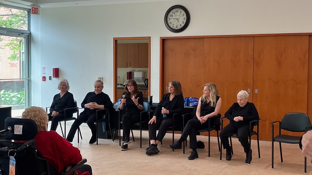 Alzheimer's Awareness Through Art

🌟 Thank you to MovingScenes for this incredible performance and for helping us raise awareness about Alzheimer's. Together, we can make a difference.

For more information about our services and upcoming events, comment "info" down below!