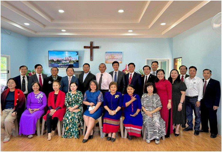 awfworld's tweet photo. Despite the challenges, the Vietnamese ministry in Thailand continues to thrive by faith, dedication, and community support.

🔗 Click the link to read the full story: https://t.co/XQvB6PomhB https://t.co/Ofrt5cVpyf