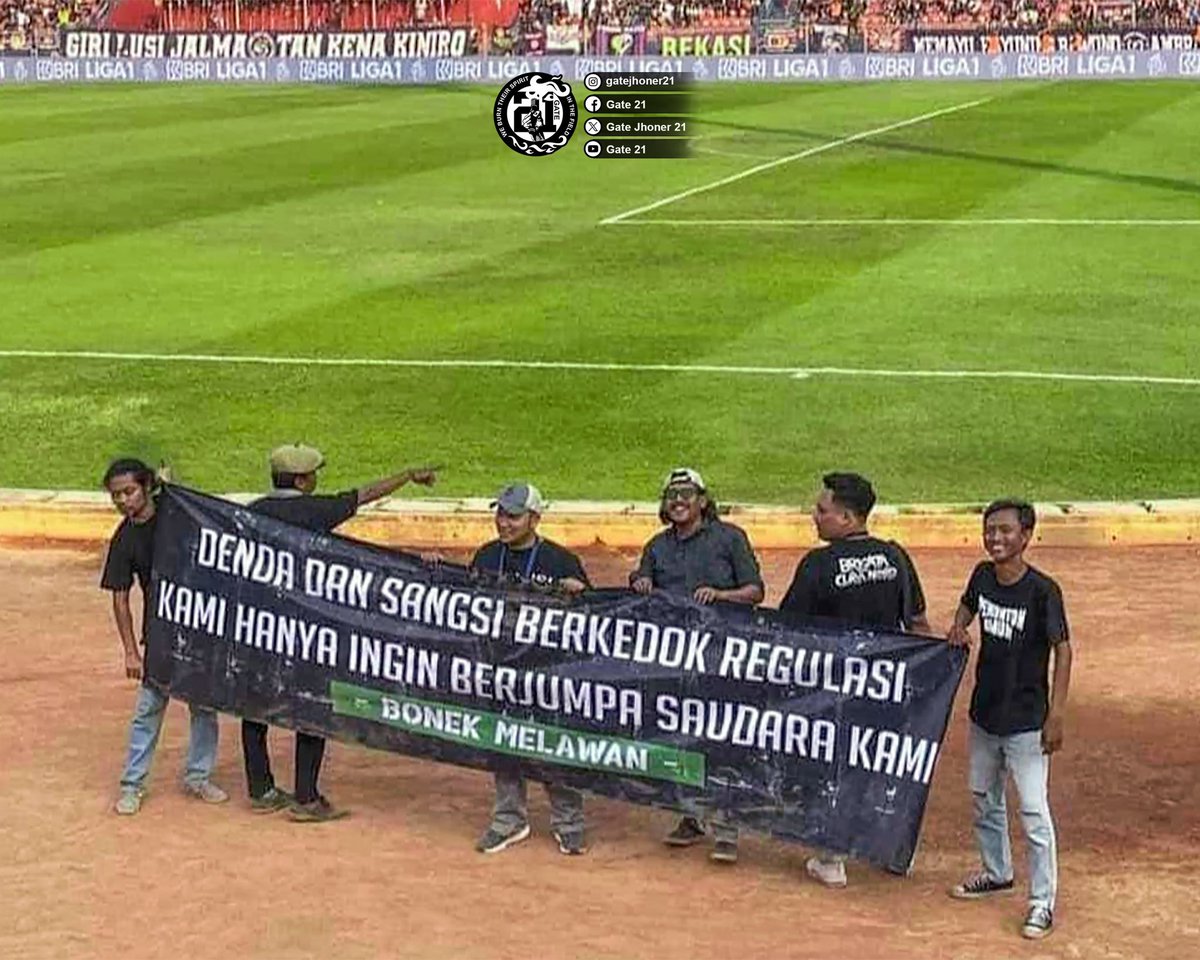 Maka alasan tsb menjadi landasan utk kami Gate Jhoner 21 lantang meneriakkan CABUT LARANGAN SUPORTER AWAY musim ini,
Sudah cukup semusim kemaren kita terbelenggu aturan konyol ini karena dosa yg tidak pernah kita lakukan.

#gatejhoner21
#pembangkang
#cabutlarangansuporteraway