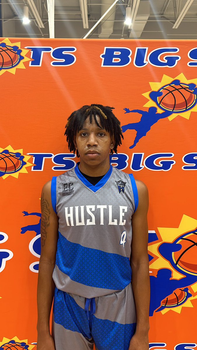 BigShotsGameMVP's tweet photo. #BIGSHOTS  #RichmondLive 

17U

Team Synergy 17. 71
#11 Dylan Rego 17pts
#7 Johnathan Matombo 16pts

Team Hustle DMV 17. 52
#0 Lantz Butler 23pts
#4 Isaiah Belfield 12pts

@BigShotsGlobal https://t.co/QTDLYltGtL