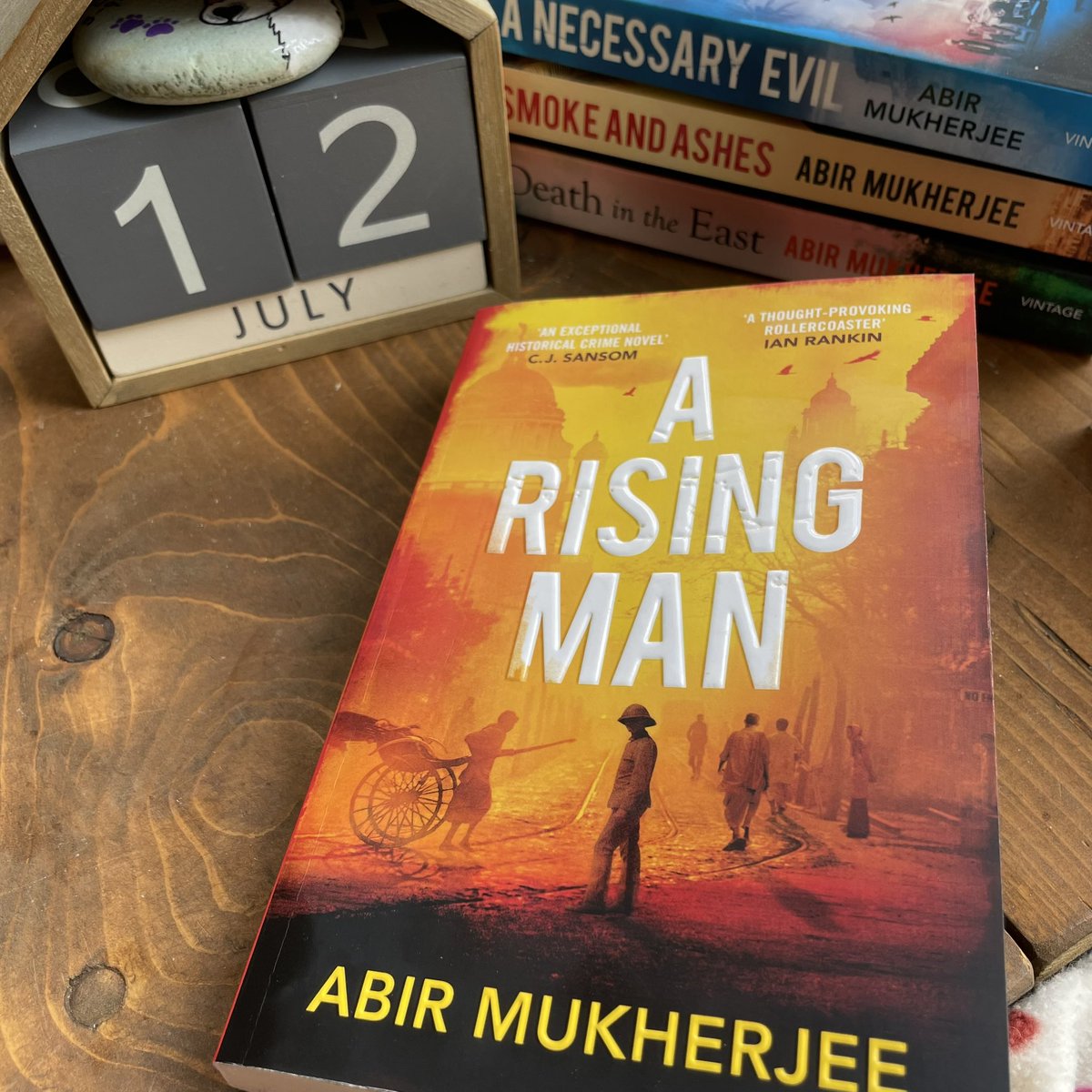 momobookdiary's tweet photo. @emreadsthebooks Hi Emma
I am enjoying Abir Mukherjee’s Sam Wyndham series this month - currently in the middle of book one ‘A Rising Man’ and highly recommend this historical fiction read!
#AbirMukherjee #ARisingMan #SamWyndham https://t.co/7cLVZE21NB