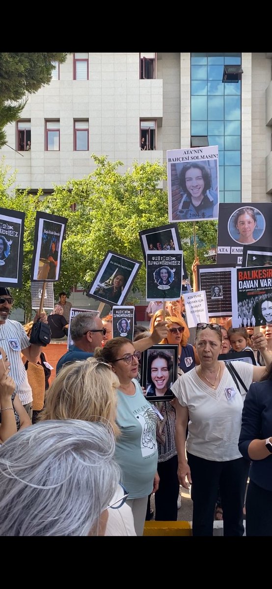 Ata Emre Akman’ın katiline 24 yıl hapis cezası verildi. 
Azmettiricilikle suçlanan babası beraat etti.
Mahkeme başkanı: Bu kararları vermek kolay değil. Toplum da bu karardan sonra bizi yargılayacak ama mevcut hukuk sisteminde karşılığı buydu