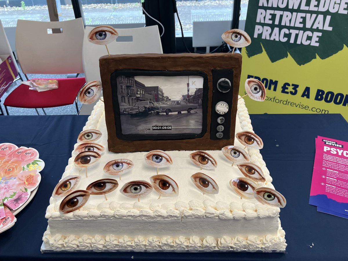 Amazing conference cake at #ATPconf24! <a href="/OUPSecondary/">Oxford Secondary</a>