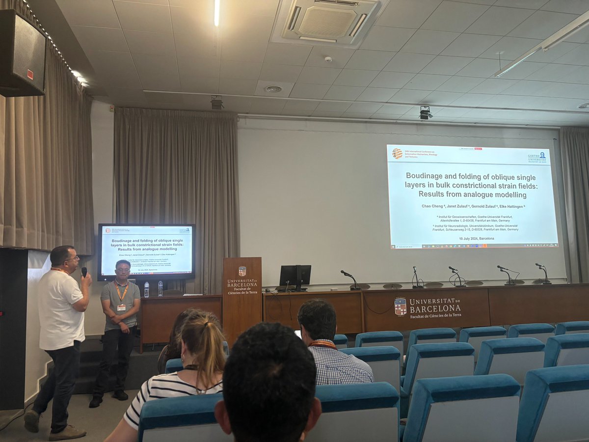 DFT_UniBologna's tweet photo. Viola G. @transtension, Vignaroli G. @GianlucaVignar1, Del Sole L. @leo_delsole and Asti R. of the DFT group at the DRT Conference in Barcelona presenting on #fault architecture, active and #seismogenic faulting and fault #dating" @DRTBarcelona24 https://t.co/C0ph3c4pJK