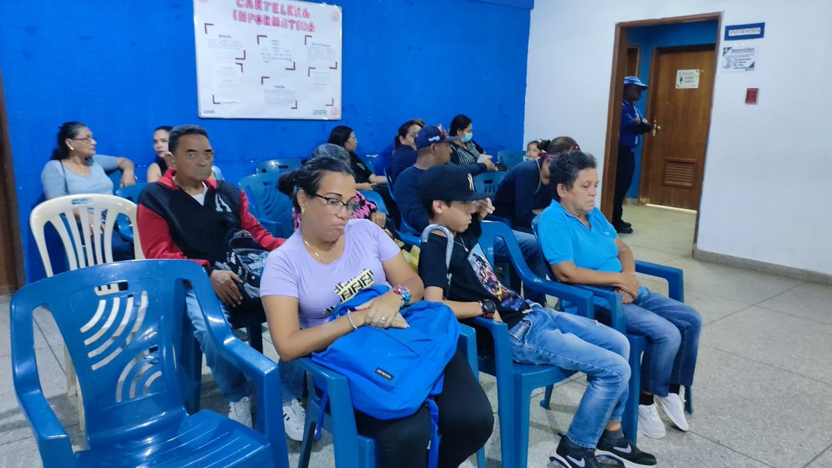 #Zulia | Bajo la gestión del alcalde <a href="/cheolagunillas/">José Mosquera Adarme</a> la Dirección de Salud y Desarrollo Social, este martes 9 de julio efectuaron una jornada de atención al ciudadano beneficiando a la comunidad en distintos ámbitos como: peluquería, consultas de medicina general y ginecología.