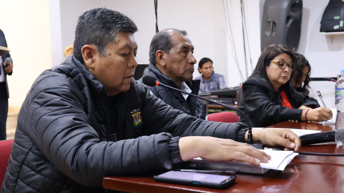 munimoquegua's tweet photo. #BienestarParaTodos | Alcalde Provincial, John Larry Coayla, Congresista Jorge Coayla Juárez y la Presidenta de la Junta de Fiscales de Moquegua, Katia Guillen Mendoza, evaluaron la construcción de la Unidad Médica Legal II. Este proyecto busca mejorar la infraestructura forense https://t.co/c5LLl1TlOa