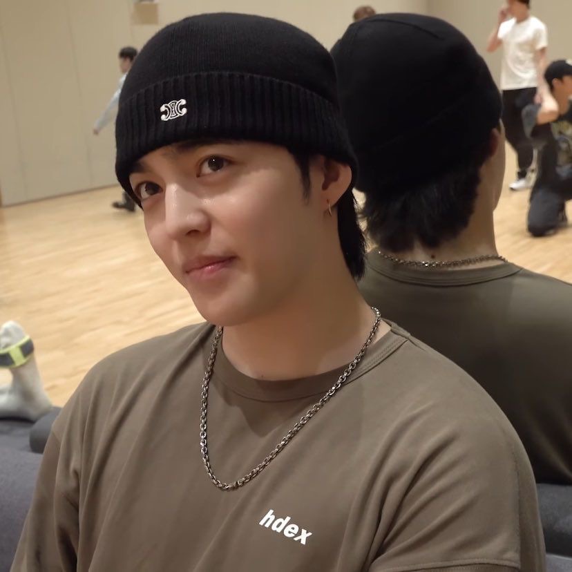 SOTD (seungcheol of the day) 🖤