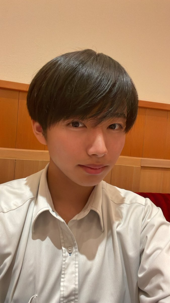 綾鷹 tweet media